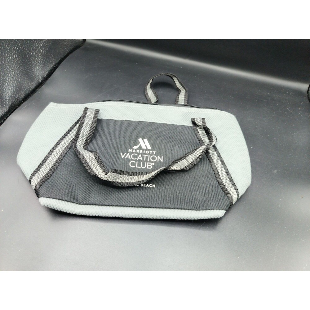 Marriott Vacation Club International Canvas Cooler Lunch box gray black